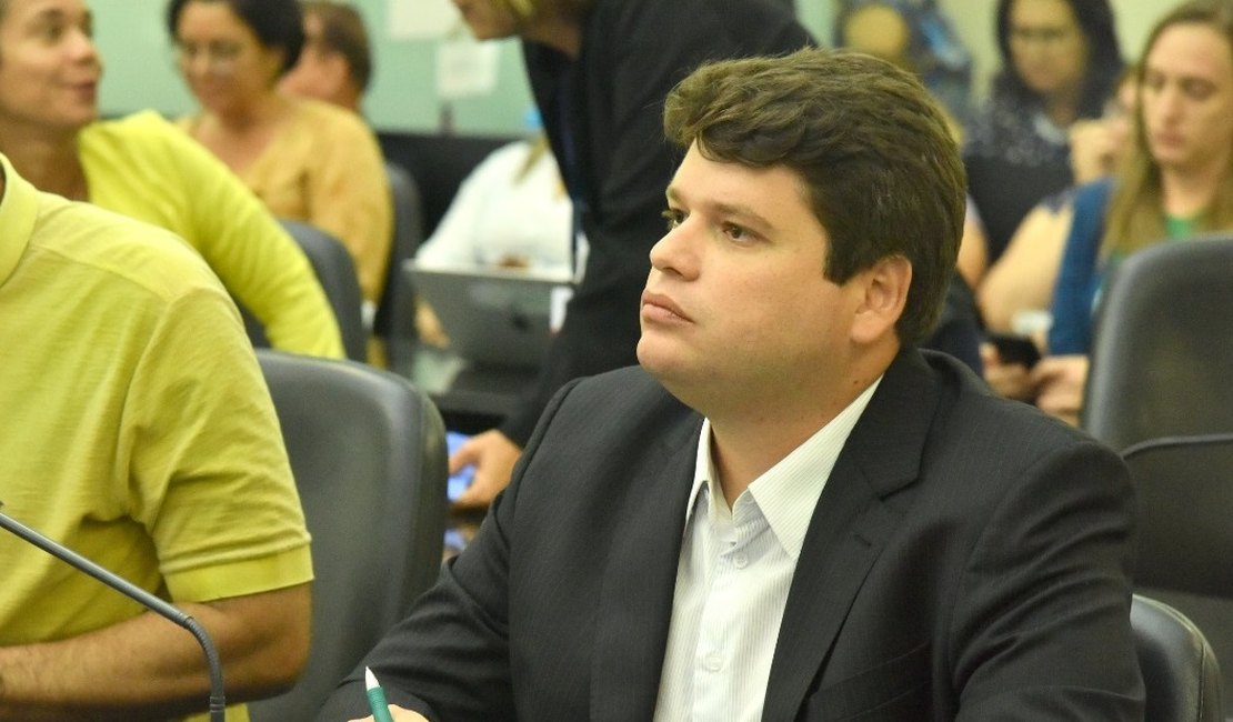 Deputado Davi Filho destina R$ 2,1 milhões para área da saúde