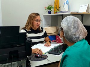 QVT do Hospital de Emergência do Agreste faz 800 atendimentos por mês para ajudar na prevenção e tratamento de doenças dos servidores