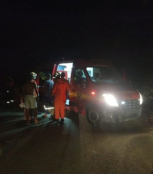 Capotamento deixa dois homens feridos na cidade de Murici