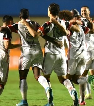BRASILEIRÃO: Flamengo e Santos vencem primeira; Palmeiras tropeça em Chapecó