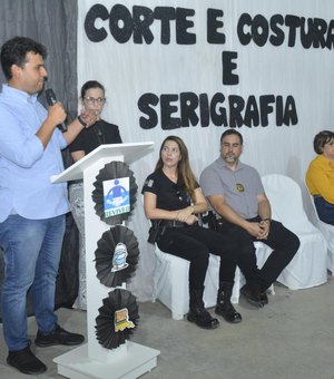 Entrega de fábricas em presídio gera trabalho, renda e remição de pena