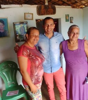 Iraldo Silva segue peregrinação de visitas durante pré-campanha 