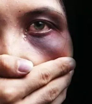 Homem é preso após agredir a esposa no Feitosa, em Maceió
