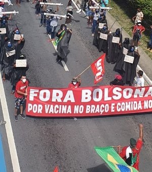 [Vídeo] Manifestantes realizam ato contra Bolsonaro em Maceió
