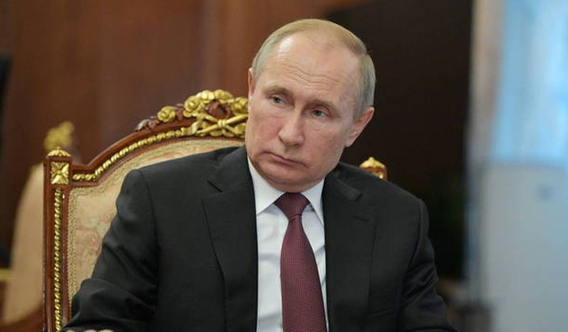 Rússia é o primeiro país a aprovar vacina contra a covid-19, diz Putin