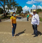 Conjunto Vila Rica: Gilberto Gonçalves fiscaliza obras de drenagem em Rio Largo