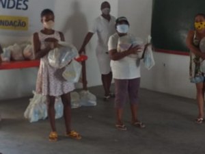 Com recursos do TJ-AL, ONG distribui cestas básicas para 53 famílias carentes em Arapiraca