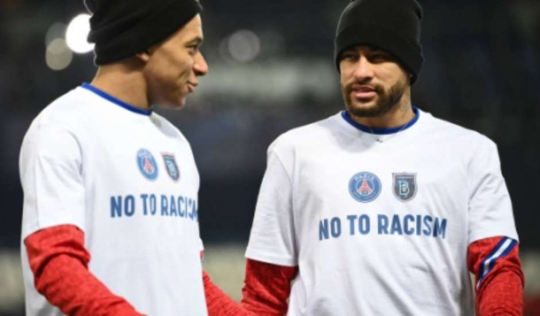 Neymar volta ao PSG para Supercopa da França