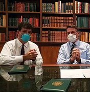 Ao menos 6 pessoas que encontraram Bolsonaro estão com o novo coronavírus