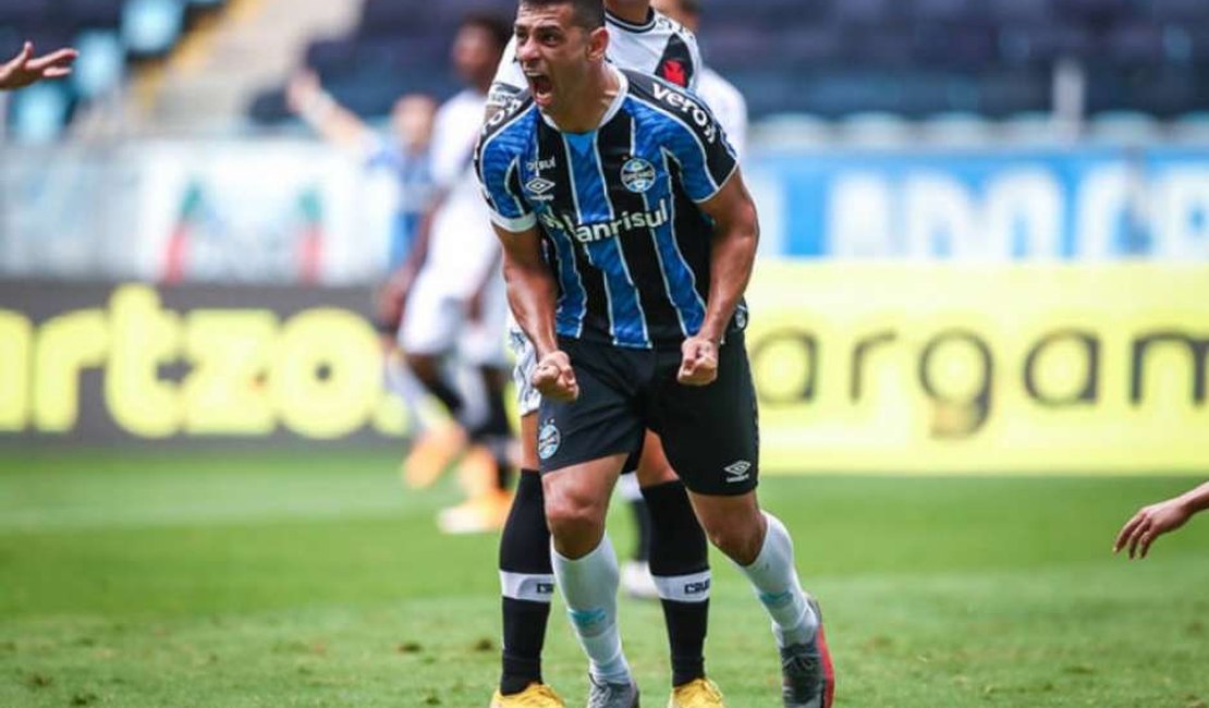 Diego Souza marca e vibra com triunfo do Grêmio contra o Ceará