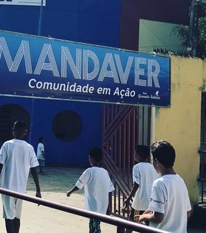ONG Mandaver promove Curso de Inglês para comunidade do Vergel