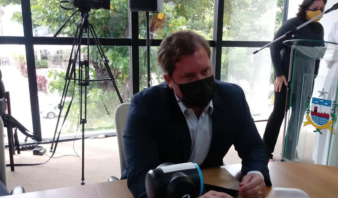 Marx Beltrão pede revisão de aumentos à Aneel após energia subir quatro vezes durante a pandemia