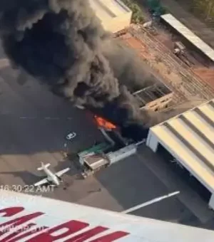 Avião derrapa e explode em aeroporto em Cuiabá deixando duas pessoas mortas