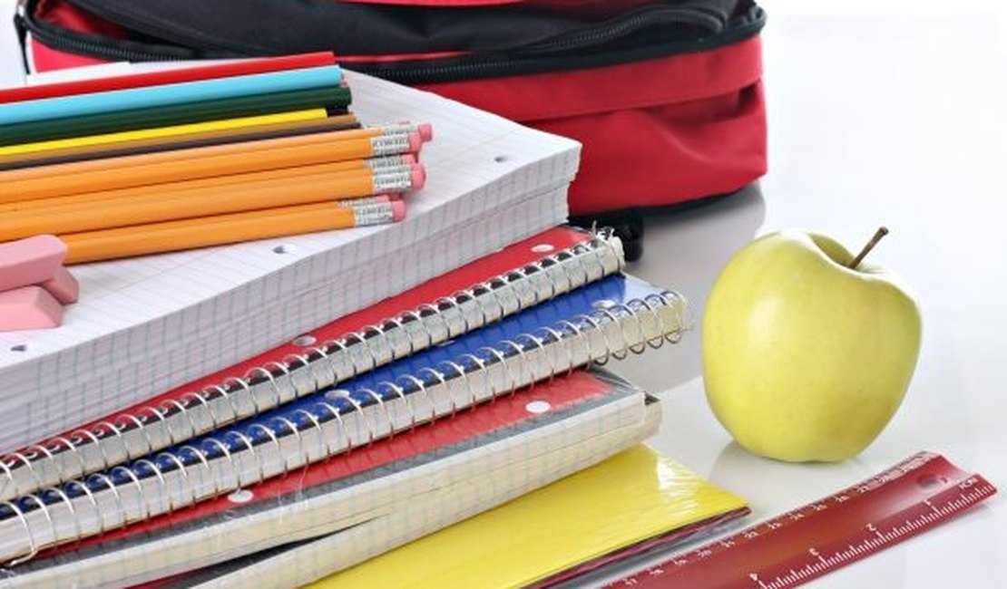 Material escolar deverá ficar  mais caro em 2016