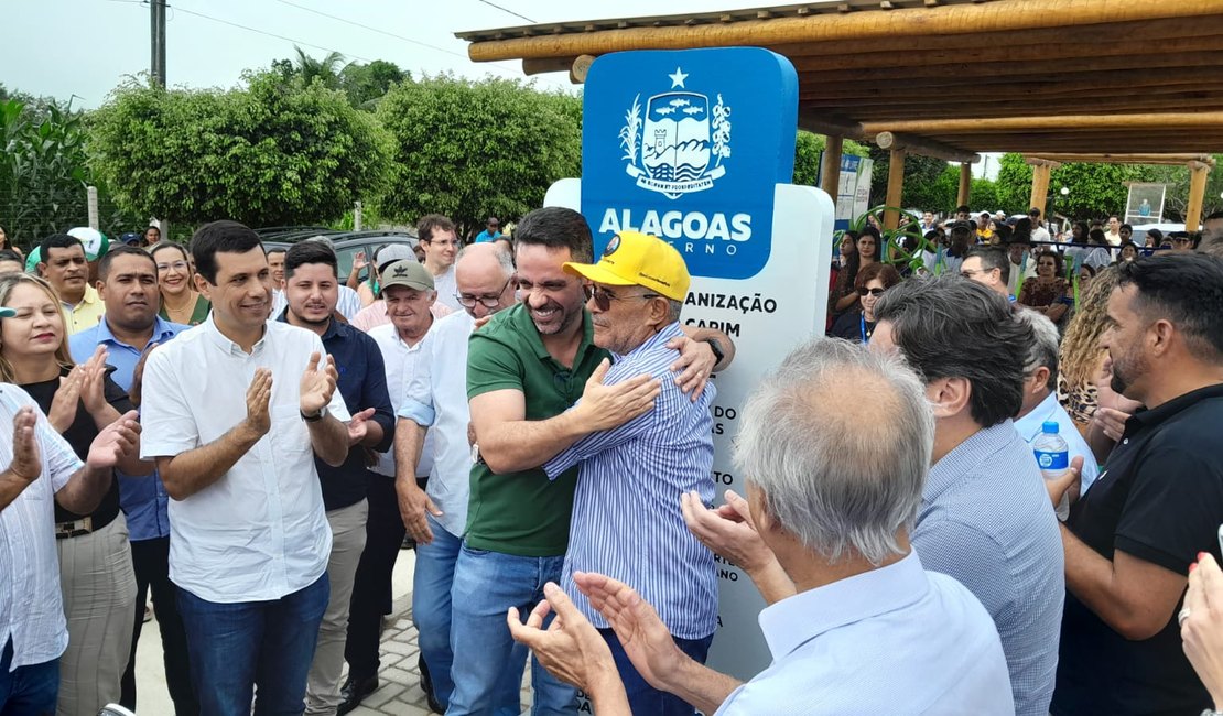 [Vídeo] Prefeito Petrúcio Barbosa e governador Paulo Dantas inauguram várias obras em Igaci