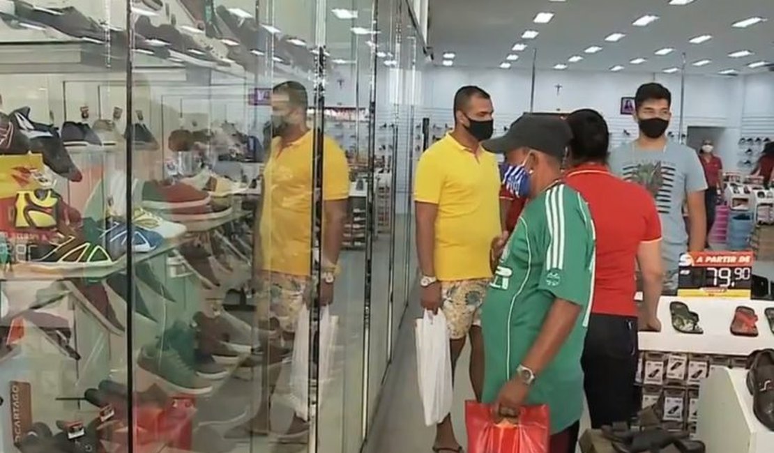 De janeiro a setembro consumo de famílias recua 13,24% em Maceió