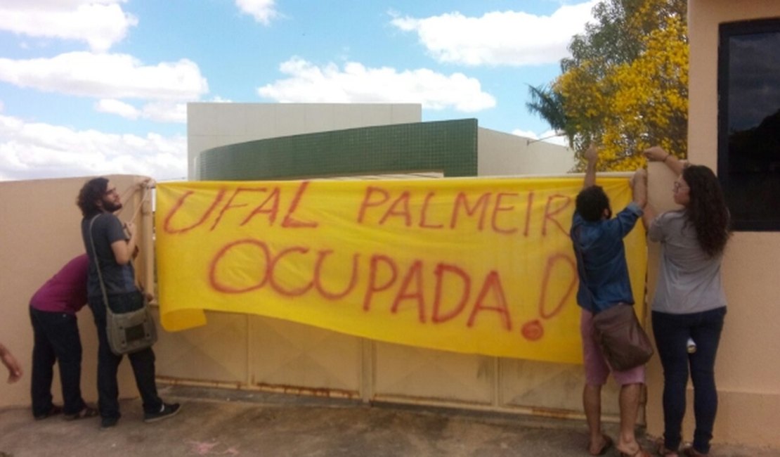 No Agreste, estudantes também ocupam Ufal de Palmeira dos Índios