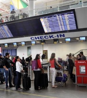 Demanda por transporte aéreo doméstico reduziu 7,8% em maio