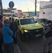 Acusado de roubo, homem é detido por populares no centro de Arapiraca