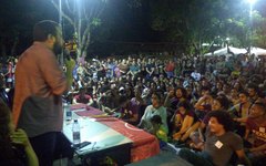 Ex-presidenciável Guilherme Boulos faz “campanha” na Ufal