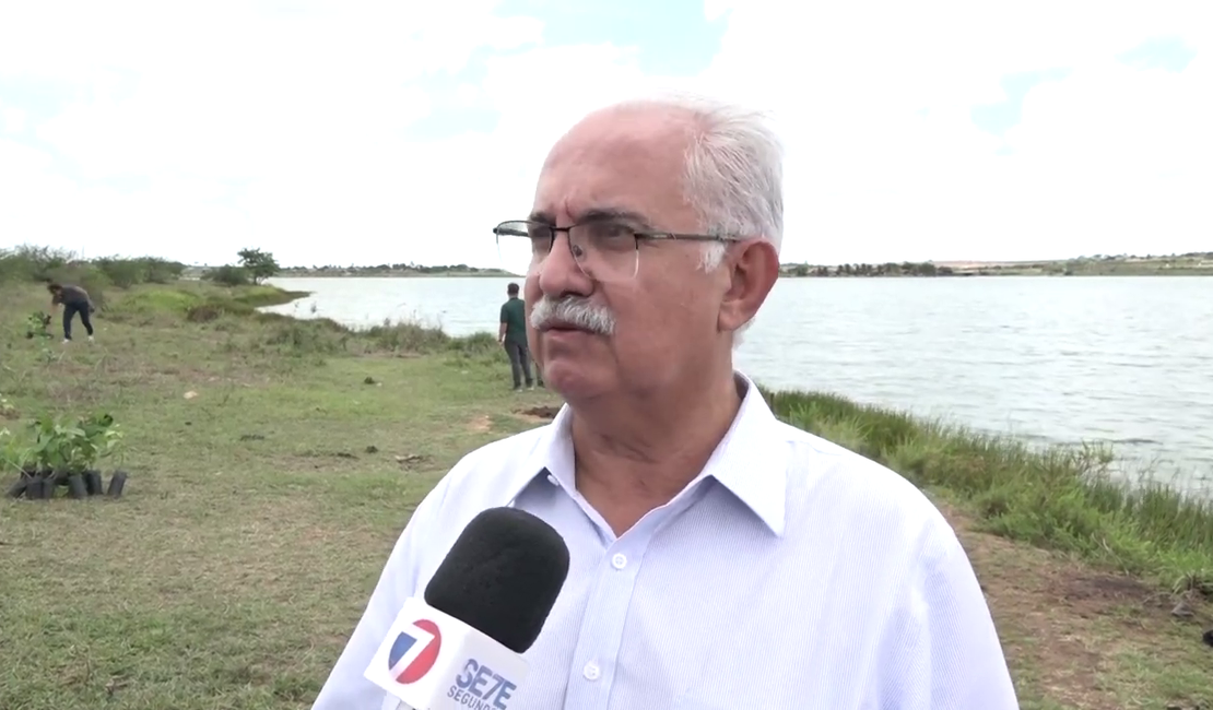 [Vídeo] Depois de dois anos abandonado, Prefeito diz que Lago da Perucaba será revitalizado em seis meses