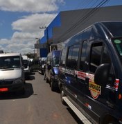Justiça determina que motoristas da Coopervan podem transportar passageiros