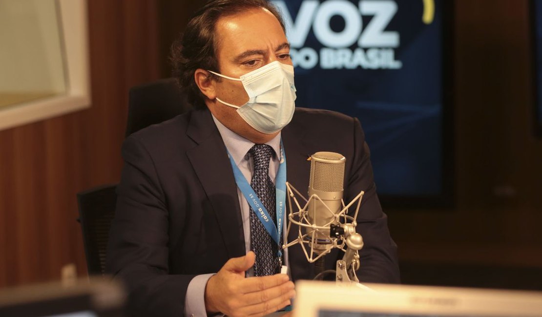 Presidente da Caixa explica como será pagamento do Auxílio Brasil