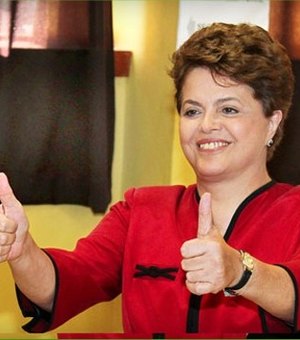 Ministro do TCU dá mais 30 dias para defesa de Dilma sobre contas de 2015