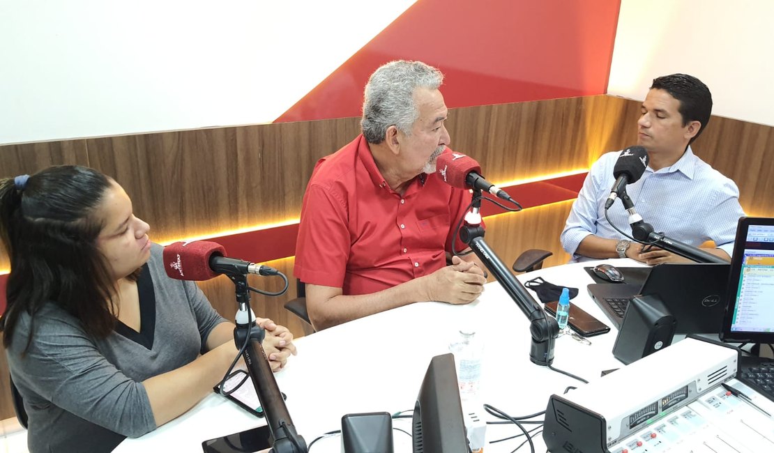 Paulão diz que será candidato à reeleição em Alagoas