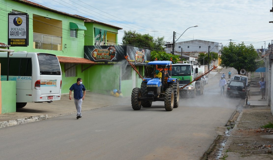Prefeitura de Major Isidoro inicia projeto de desinfecção das principais ruas da cidade