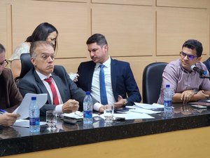 Secretários de Luciano Barbosa prestam esclarecimentos na Câmara de Vereadores