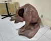 FMAC faz restauração em escultura de Javali da praça Dois Leões