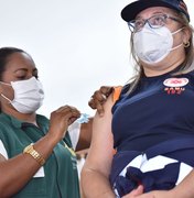 Justiça Federal suspende distribuição de vacina de Oxford em Manaus