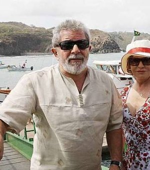 PF intima dona Marisa e filho mais velho de Lula para depor sobre sítio de Atibaia