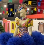 Figurinos das quadrilhas juninas de Arapiraca viram peças de exposição no shopping