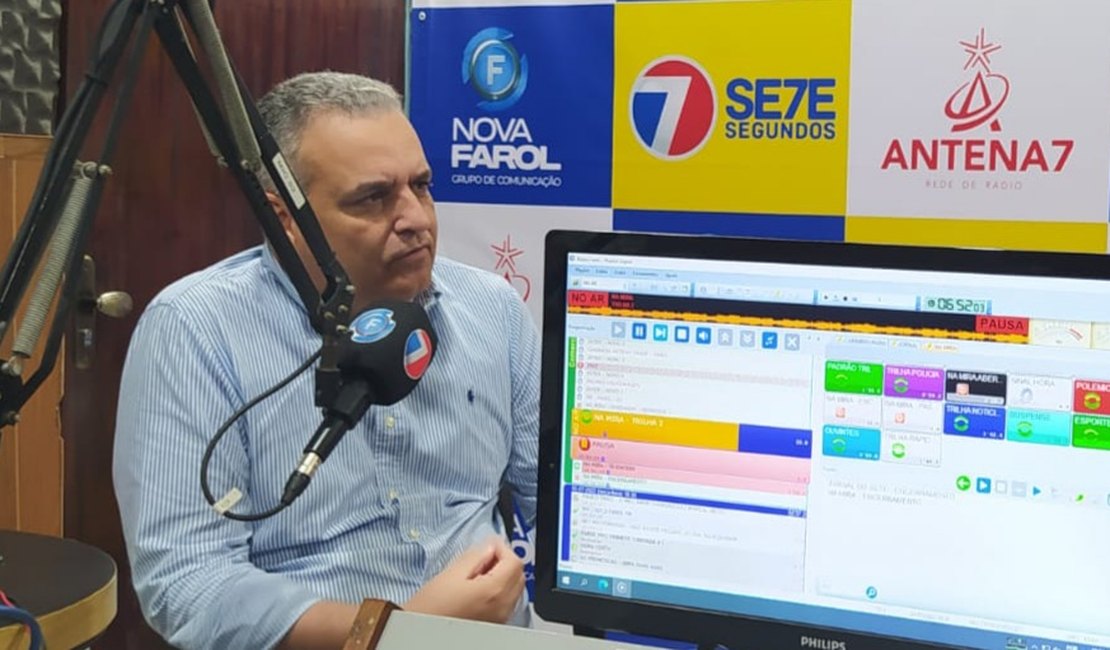 'Sai do Ministério Público para combater a má política,' disse Alfredo Gaspar em entrevista à Nova Farol FM