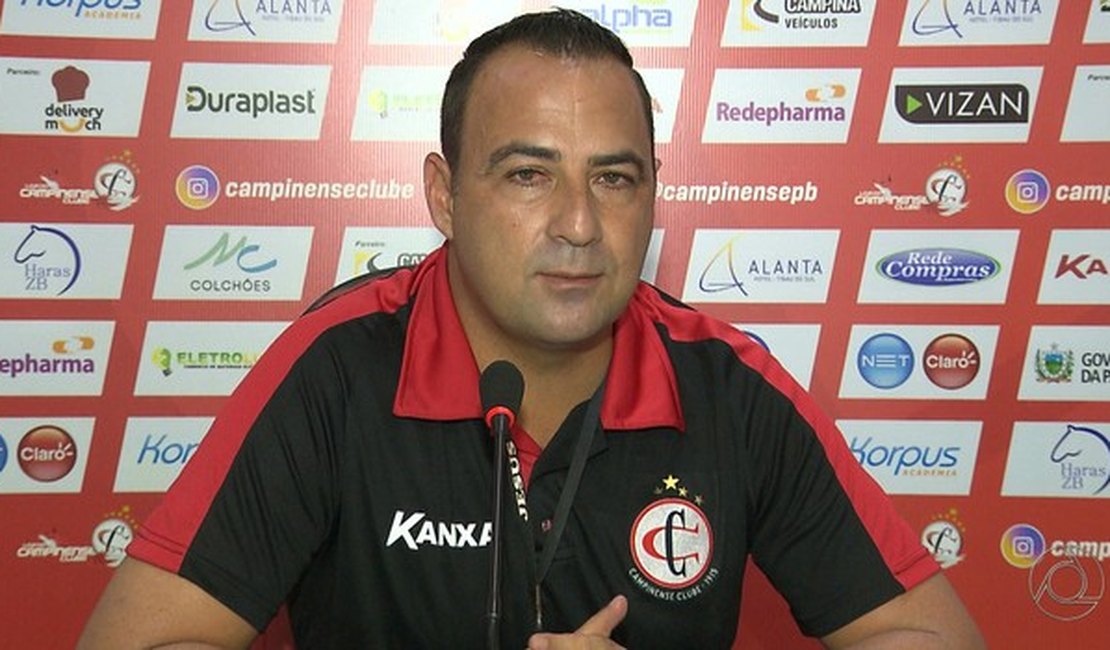 Paulo Foiani não resiste a pressão e foi demitido do comando do Campinense