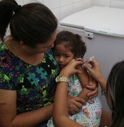 Governo e entidades médicas lançam manifesto em favor da vacinação