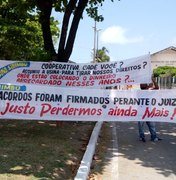 Ex-funcionários da Usina Sinimbú fecham Porto de Maceió durante protesto