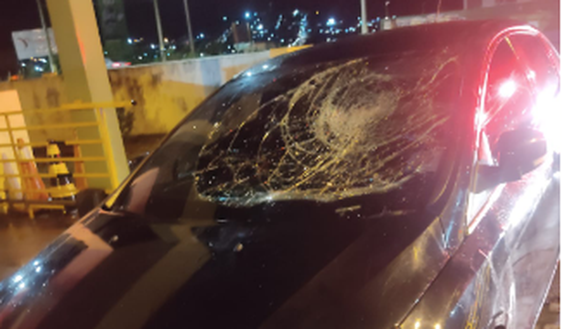 [Vídeo] Dono de carro danificado por ex-marido de passageira dá detalhes sobre o caso