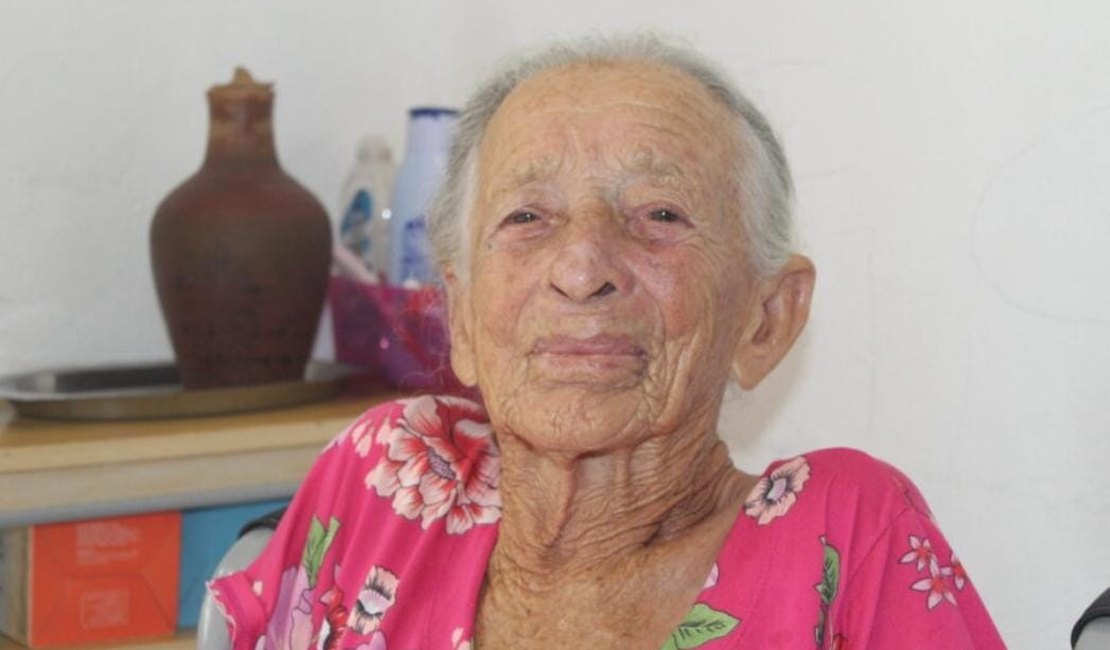Parteira de Maragogi morre aos 109 anos de idade