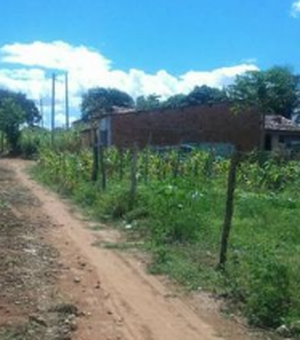 Motocicleta é furtada de quintal de residência na zona rural de Arapiraca