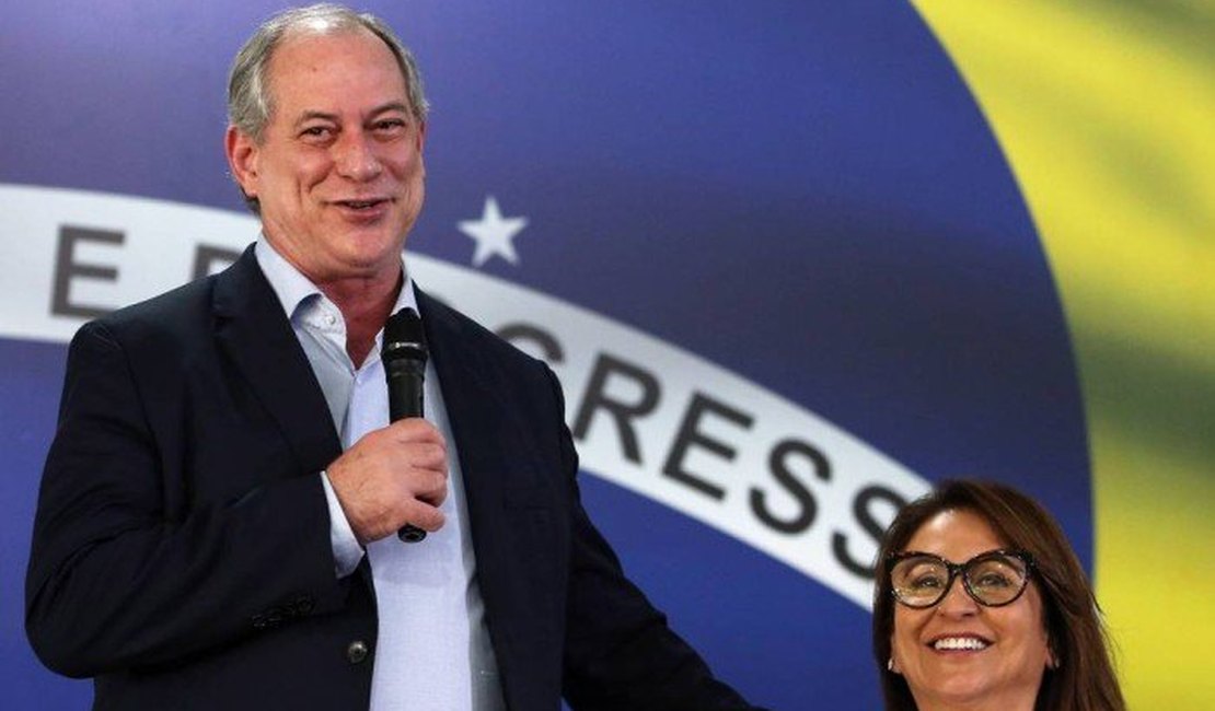 Ciro Gomes registra candidatura à Presidência