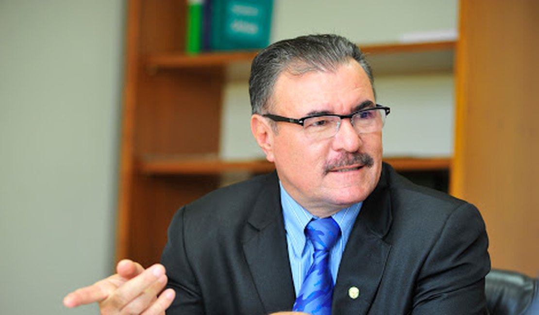 Cícero Almeida usa jogada de marketing para fortalecer candidatura à Câmara de Maceió