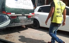Policia registra colisão entre uma dois carros e três motocicletas em Porto Calvo
