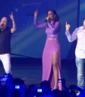 Ivete Sangalo relembra show com Paulinho, vocalista do Roupa Nova
