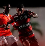 Torcida do Flamengo rompe recorde em jogo na Paraíba