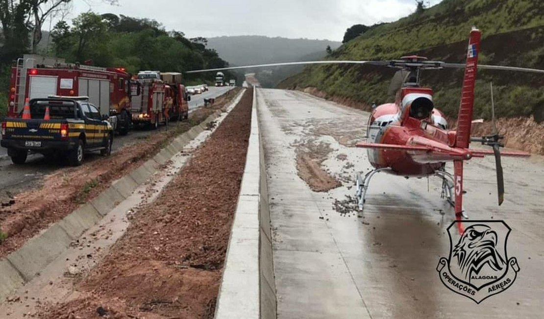 Veículo capota e deixa quatro feridos na BR 101 no Pilar