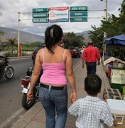 Interiorização de venezuelanos para São Paulo e Manaus começa em abril