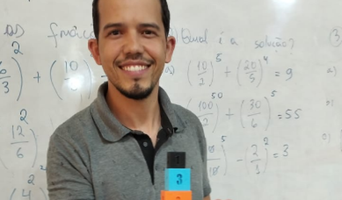 Professor desenvolve jogo educativo em impressora 3D para facilitar aprendizagem de Matemática